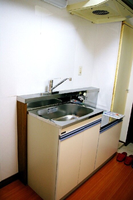 スプリングビルの物件内観写真