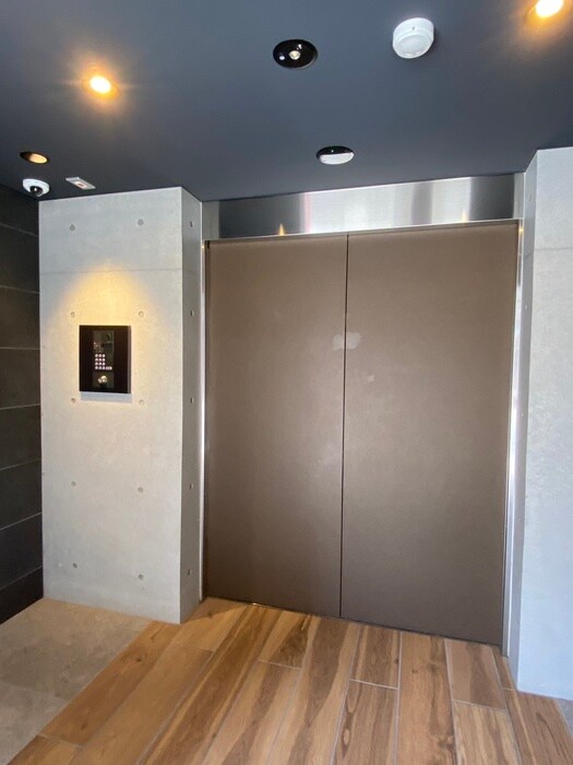 コンポジット渋谷本町の物件外観写真