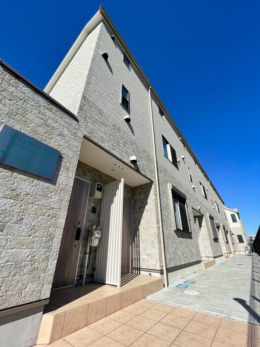 オハナテラスの物件外観写真