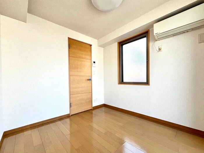 スリ－ワンビルの物件内観写真