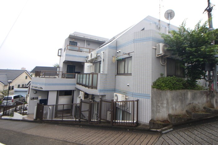 スカイコート町田(405)の物件外観写真