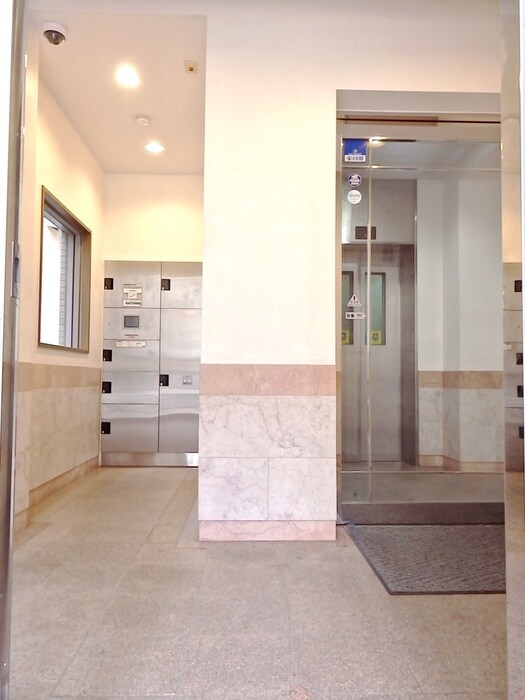 カルチェ恵比寿の物件外観写真