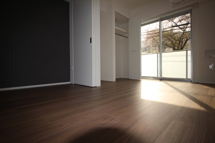 ラティエラ滝野川の物件内観写真