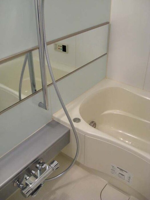 コンフォリア下北沢の物件内観写真