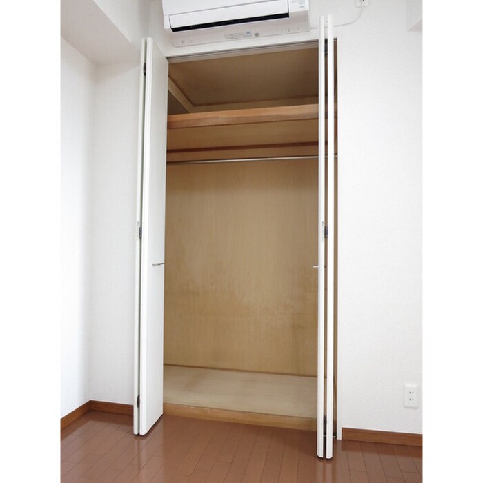 コンフォリア下北沢の物件内観写真