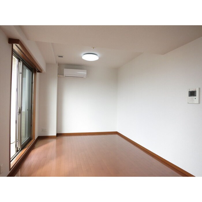 コンフォリア下北沢の物件内観写真