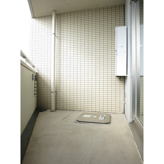 コンフォリア下北沢の物件内観写真