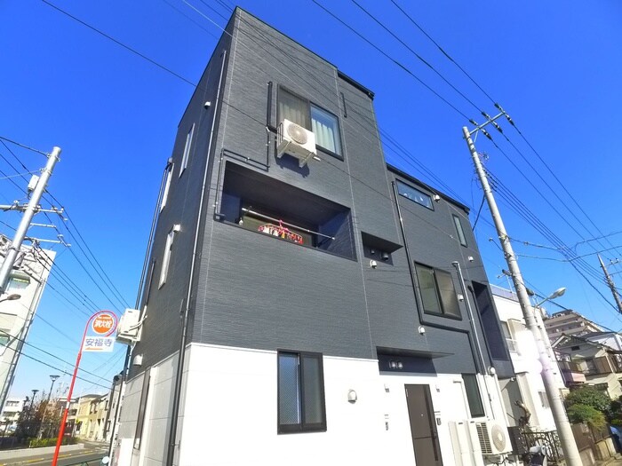 アロハビルの物件外観写真