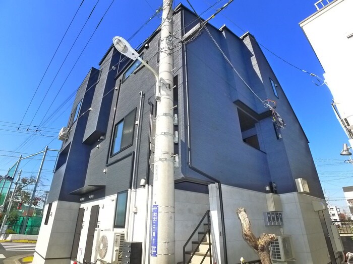 アロハビルの物件外観写真