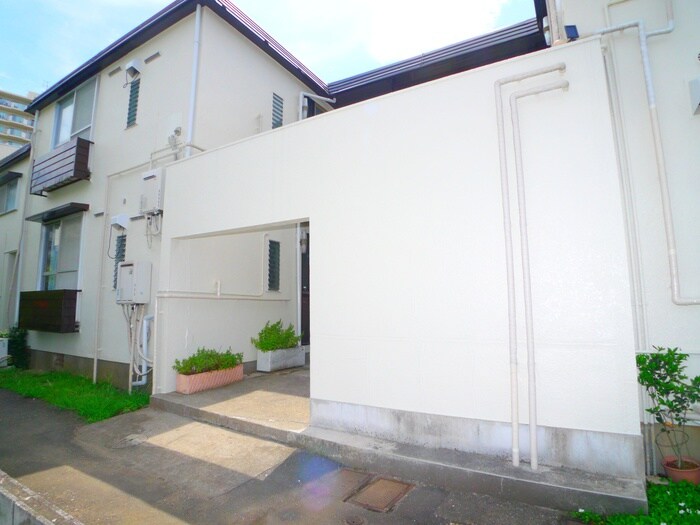 コーポエムの物件外観写真