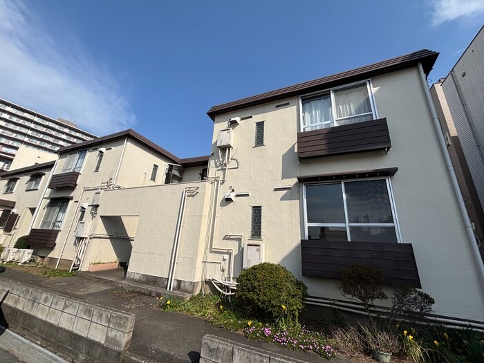 コーポエムの物件外観写真