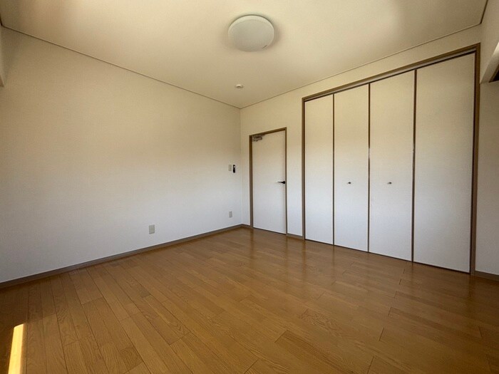 フォレストコ－トヤマグチの物件内観写真