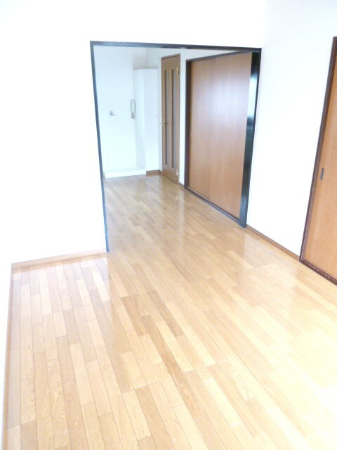 エメラルドハイツの物件内観写真