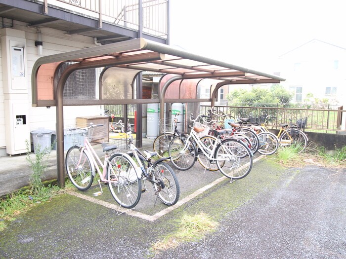 エメラルドハイツの物件外観写真