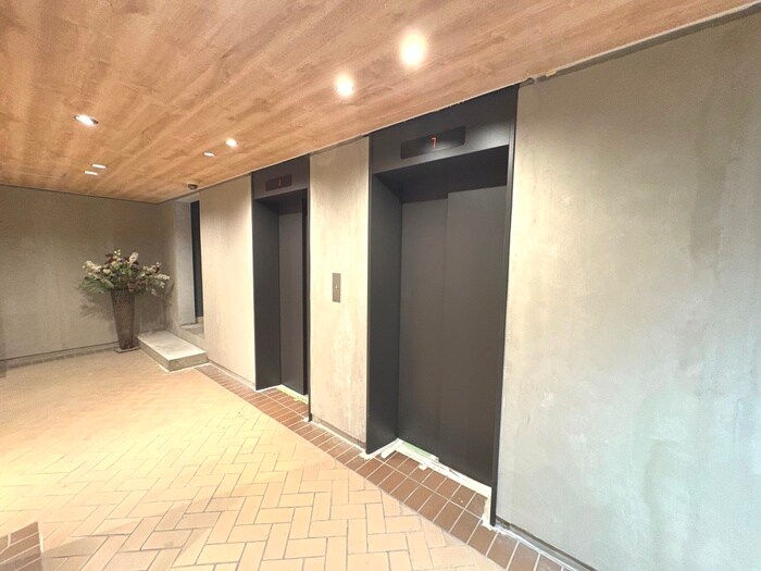 コンフォリア竹ノ塚イーストの物件外観写真