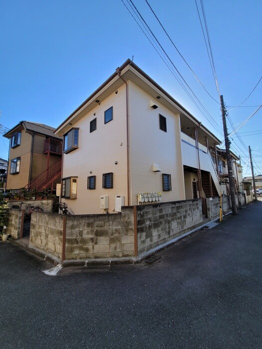 ヒバリヒルズの物件外観写真