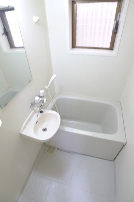 ヒバリヒルズの物件内観写真