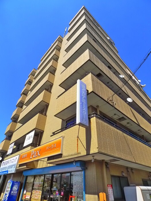 スカイコートイレブンの物件外観写真