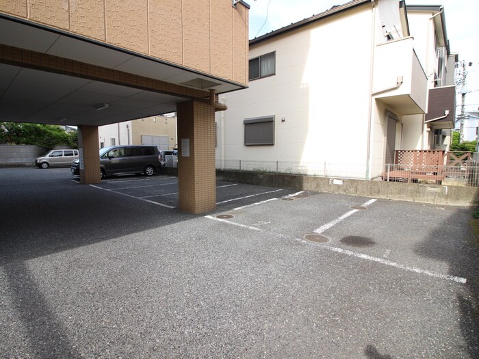 スカイコートイレブンの物件外観写真