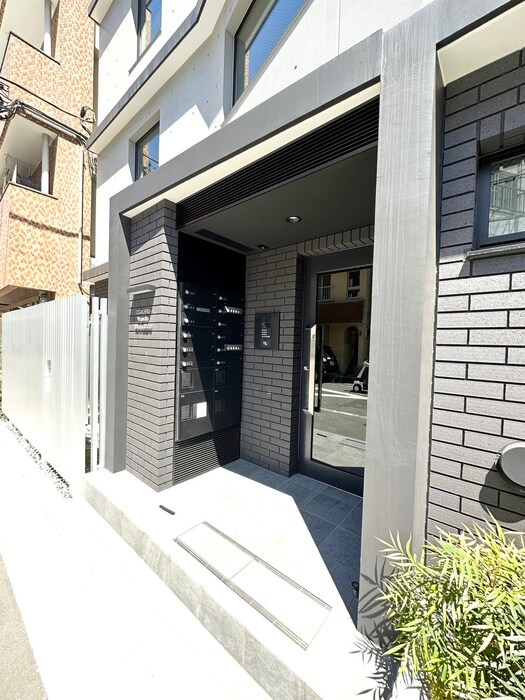 LEGALAND早稲田鶴巻町の物件外観写真