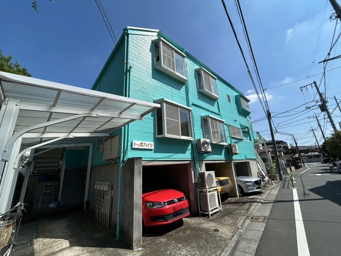 トッポハイツの物件外観写真