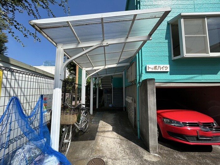トッポハイツの物件外観写真