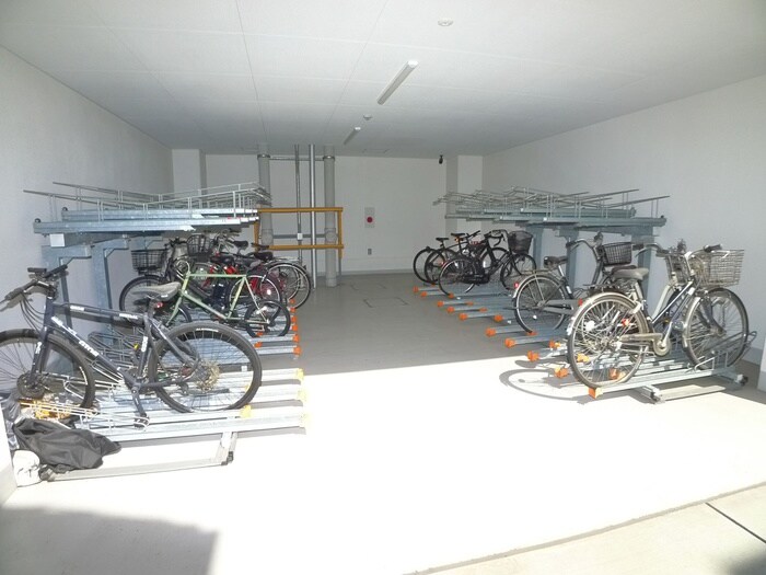 ラクラス下総中山の物件外観写真