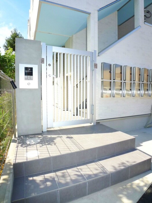 トトロヒルズの物件外観写真