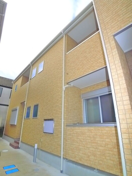 アムールトミーパレスⅢの物件外観写真