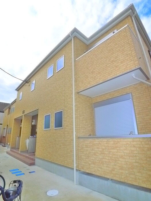 アムールトミーパレスⅢの物件外観写真