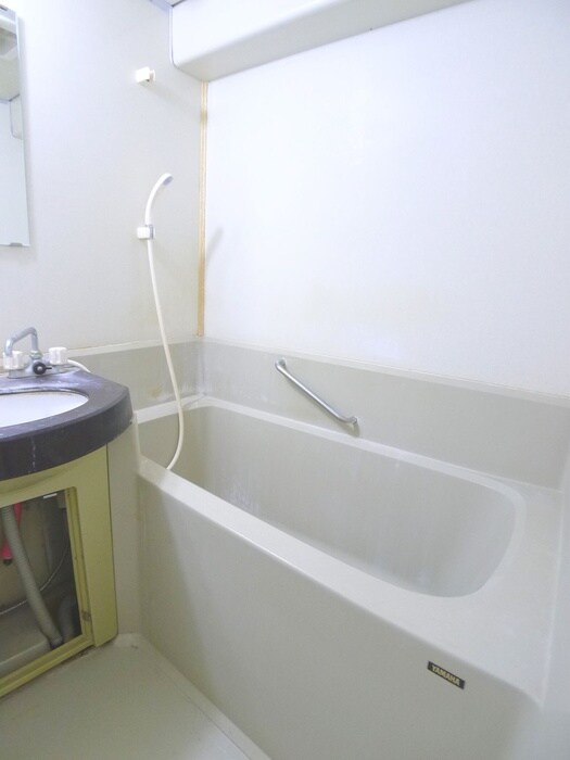 ユタカローズガーデンの物件内観写真