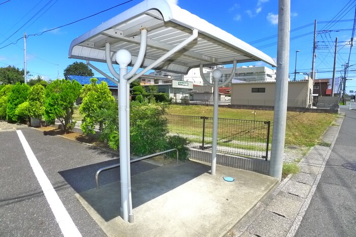 スウィート・ローズ・ハウスAの物件外観写真