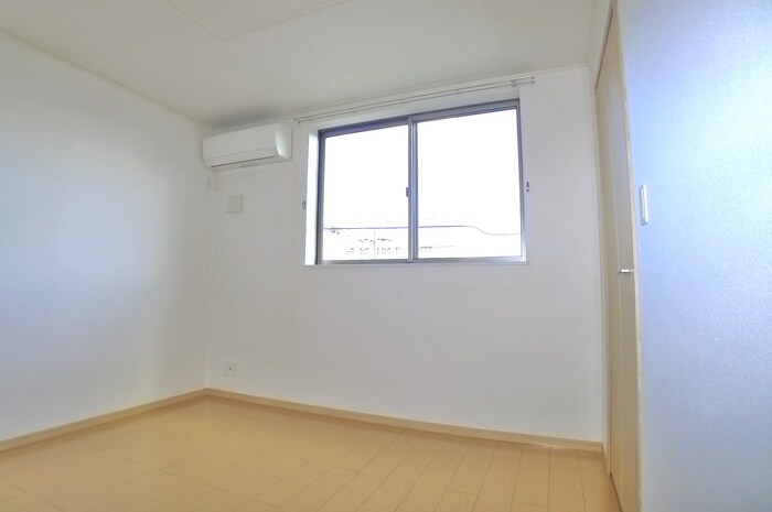 スウィート・ローズ・ハウスAの物件内観写真