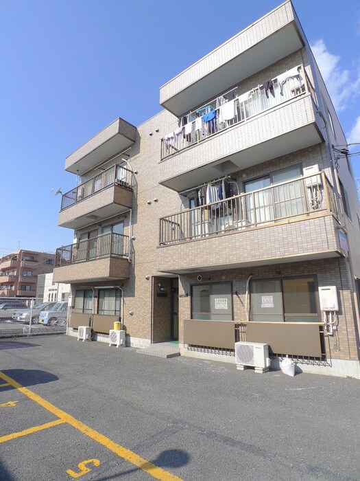 サンリヴェールの物件外観写真