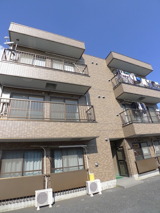 サンリヴェールの物件外観写真