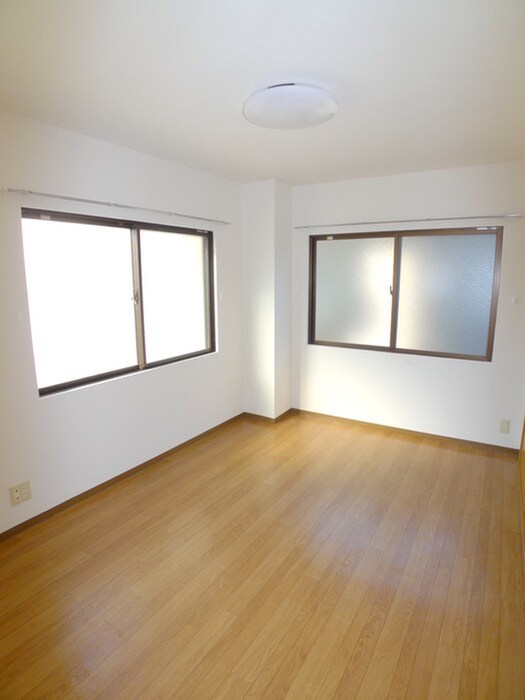 サンリヴェールの物件内観写真