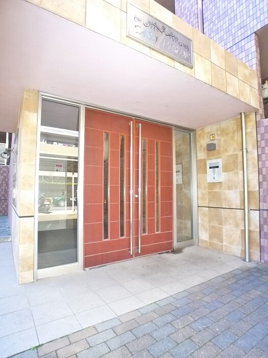 カサベルデの物件外観写真