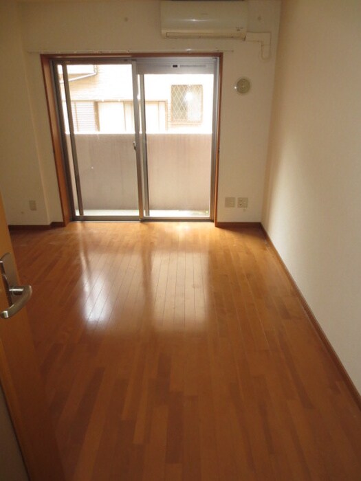 カサベルデの物件内観写真