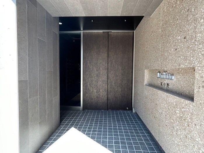 グランカーサ東中野の物件外観写真