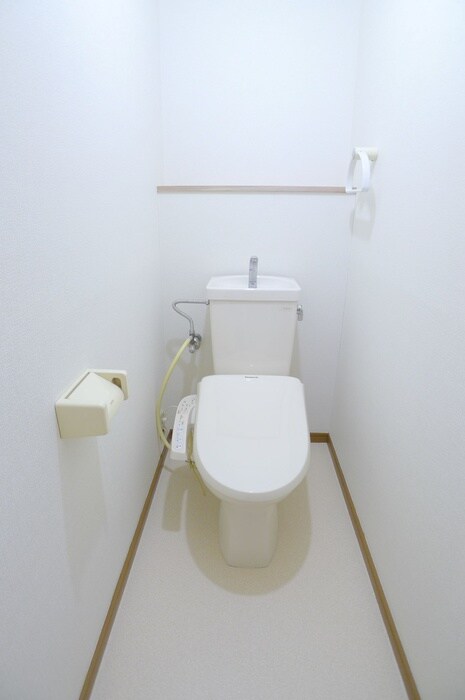 アシザワマンションの物件内観写真