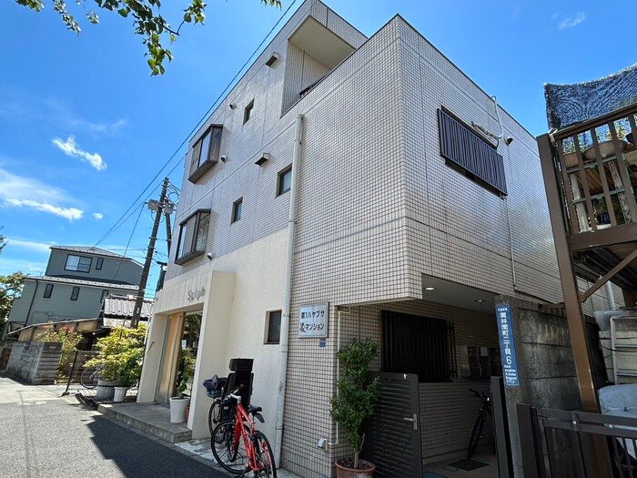 第一ハヤブサマンションの物件外観写真