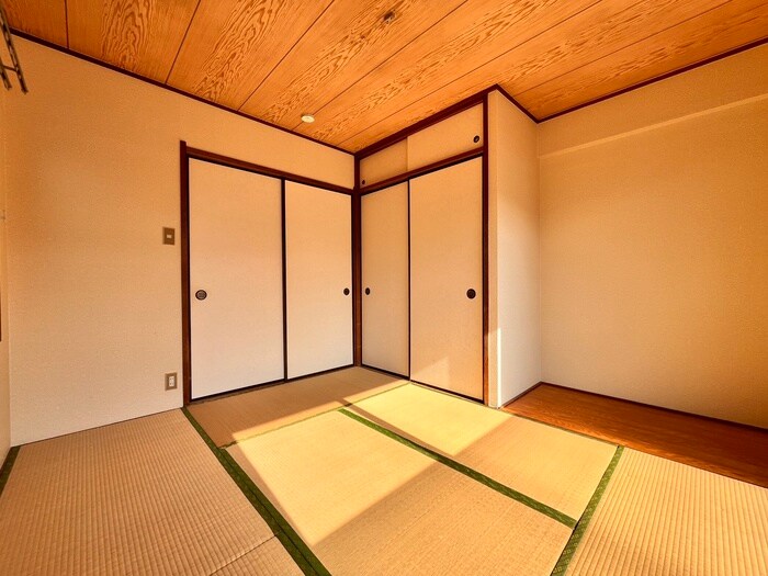 第一ハヤブサマンションの物件内観写真