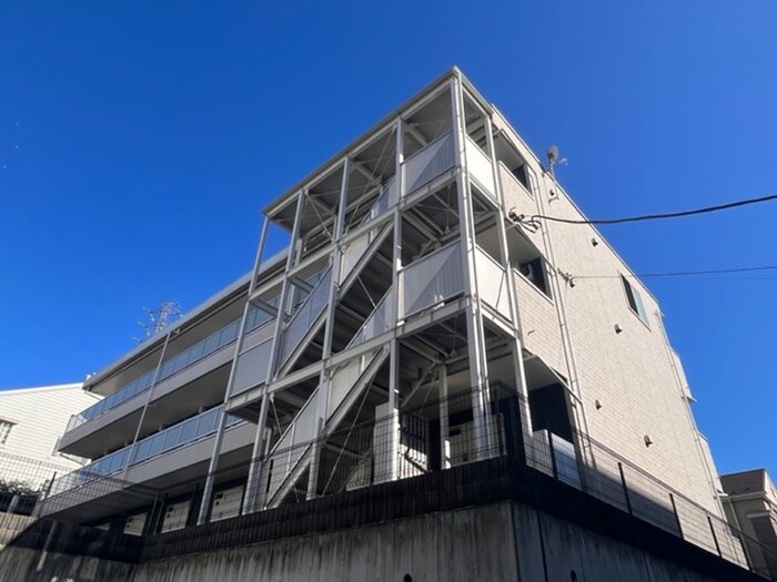 リブリ・たまプラーザの物件外観写真