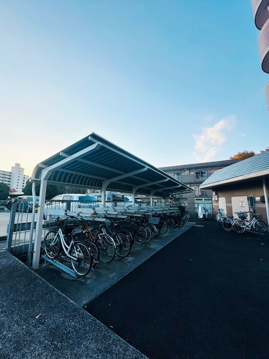 リベルテ・メノユの物件外観写真