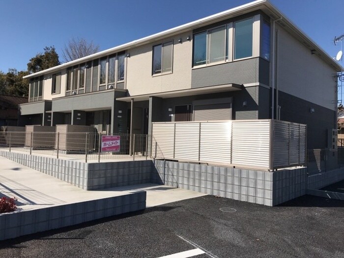 ウィステリアⅠの物件外観写真