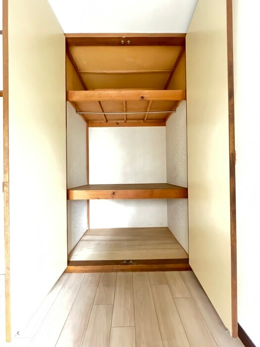 ハイツコラ－ドの物件内観写真