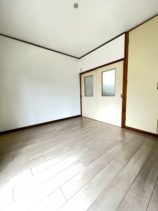 ハイツコラ－ドの物件内観写真