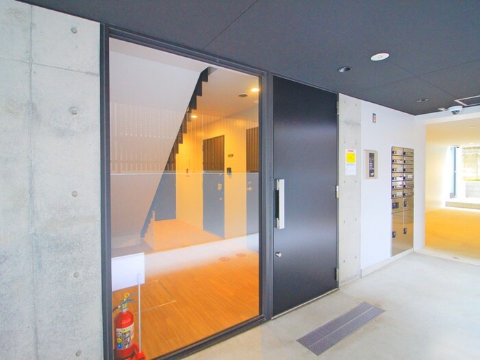 オモチアドオーヤマの物件外観写真