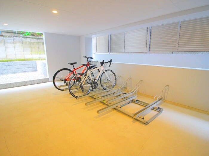 オモチアドオーヤマの物件外観写真