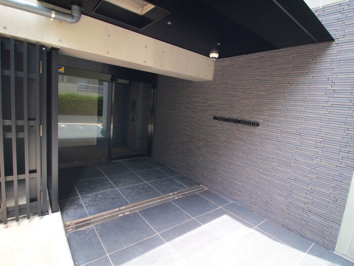 ルミーク千歳船橋の物件外観写真